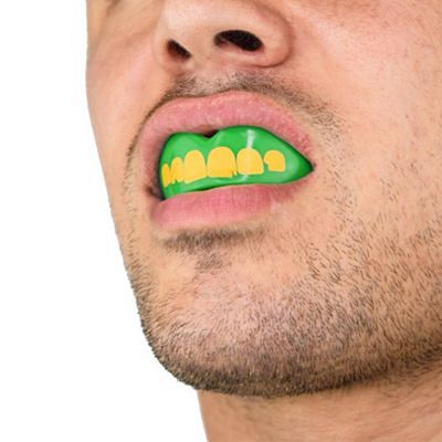 SafeJawz Extro Series Self-Fit Ogre Mouthguard Verde-Amarillo
