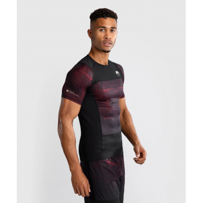 Venum G-Fit Air Mens Short Sleeve Rashguard Preto-Vermelho