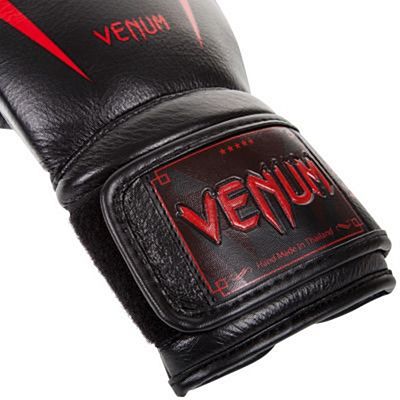 Venum Giant 3.0 Boxing Gloves Nero-Rosso