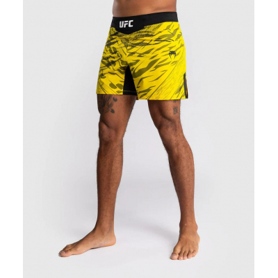 Venum UFC Fusion Authentic Fight Night Mens Fight Short Short Fit Giallo