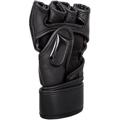 Venum Undisputed 2.0 MMA Gloves Nero-Nero