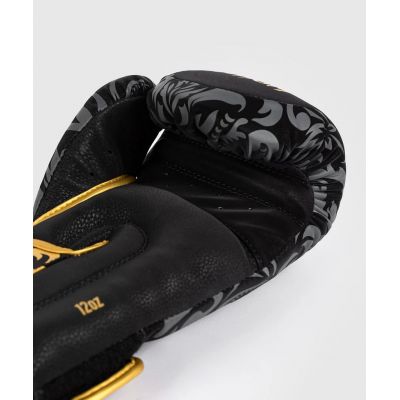 Venum X Ilia Topura Unmatched Boxing Gloves Negro-Oro