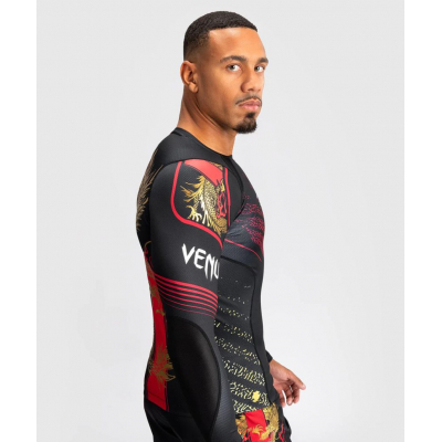 Venum X Tekken 8 Marshall Law Rashguard Preto-Vermelho