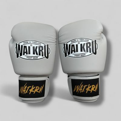 Wai Kru Muay Thai Gloves Semi Leather BG-3 Gris