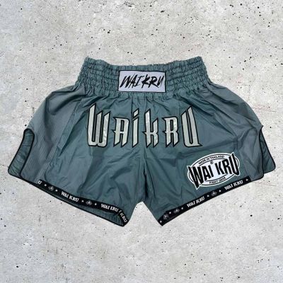 Wai Kru Muay Thai Shorts MT-5 Cinza-Cinza