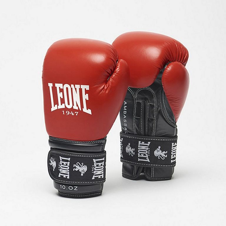 https://www.roninwear.com/images/leone-1947-ambassador-boxing-gloves-red-1.jpg