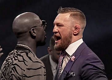 Combate McGregor contra Mayweather. Opiniones divididas.