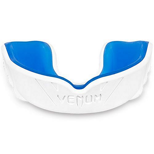 Protège-dents Venum \Predator\ - Blanc/Black à 21,98 €