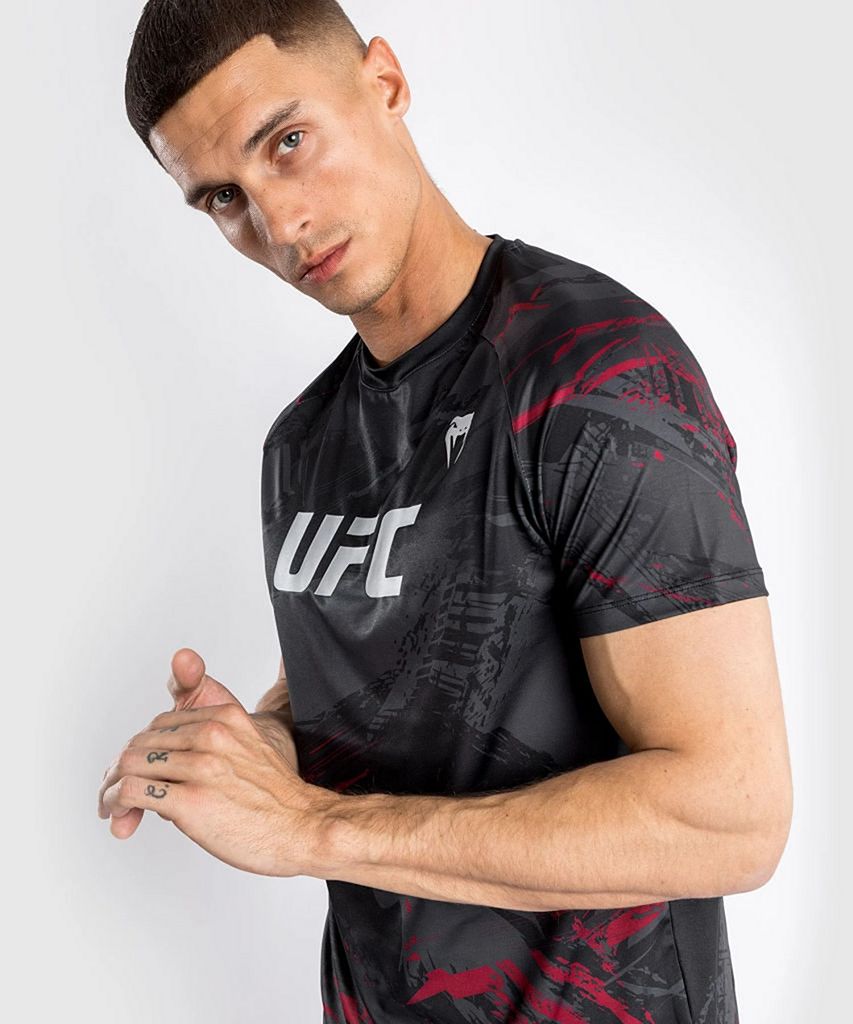 Venum UFC Authentic Fight Week 2.0 Men Performance Short Sleeve T-shirt  Negro