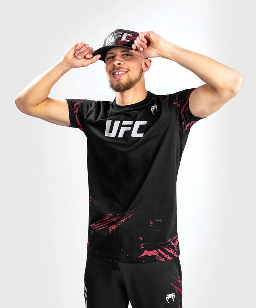 Venum UFC Authentic Fight Week 2.0 T Shirt Short Sleeves Preto